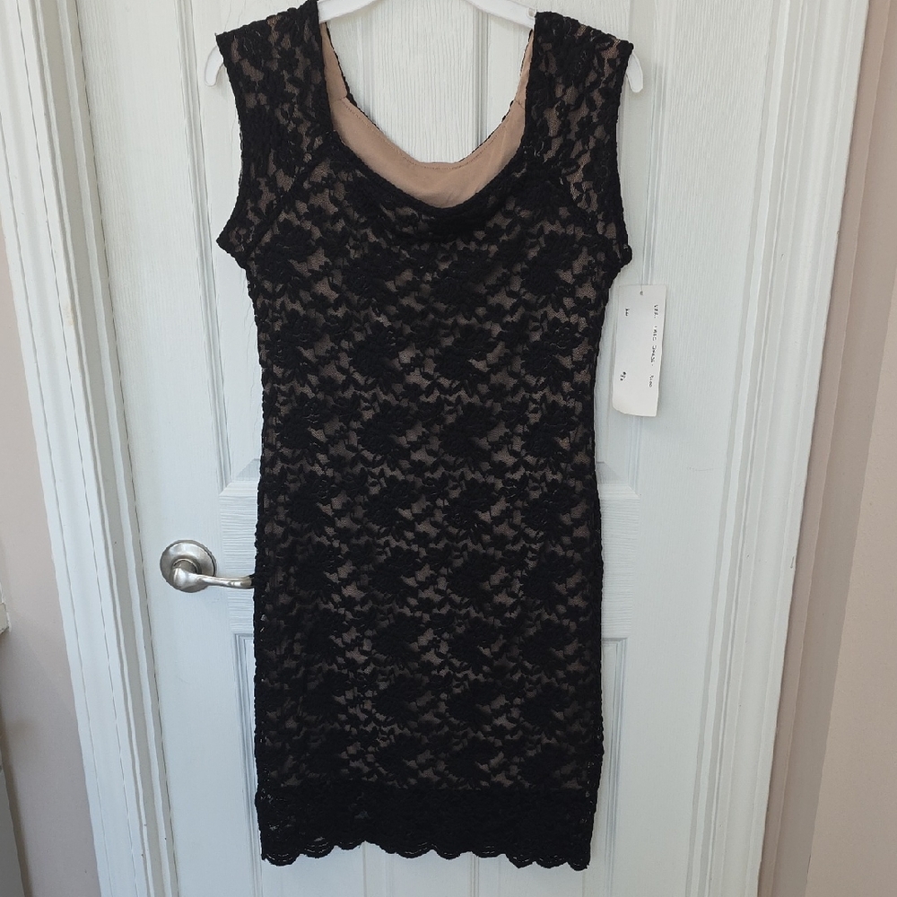 Elegant Black Lace Dress